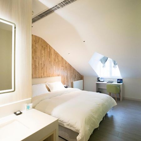 Beijing Saga Hotel Экстерьер фото