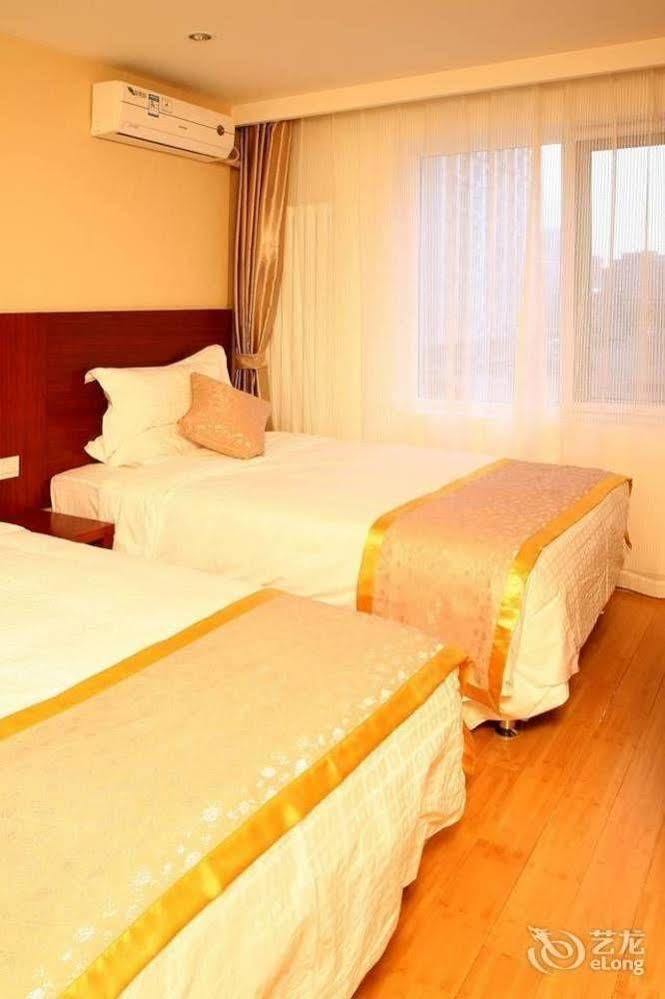 Beijing Saga Hotel Экстерьер фото